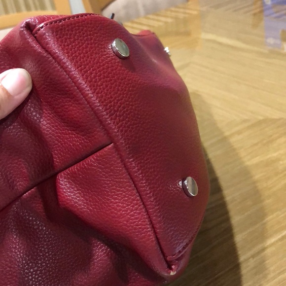 Dana Buchman Red Medium Sized Purse - Picture 8 of 8